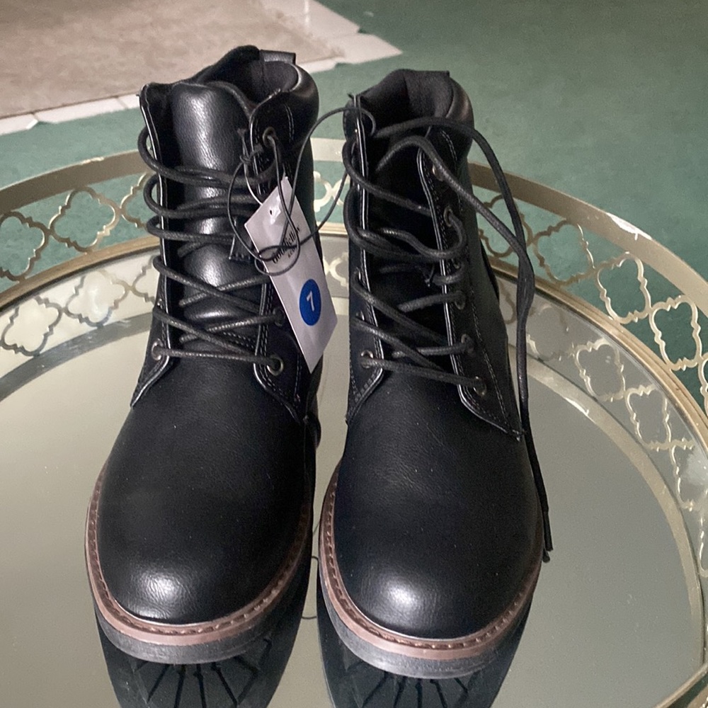 Goodfellow & Co boots - Picture 2 of 5